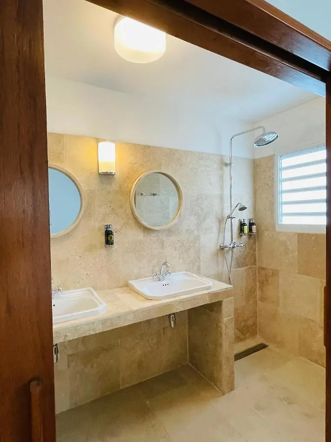 Lodge Bungalow Luxe Le Palmier - Habitation Saint Charles Βίλα Petit-Bourg